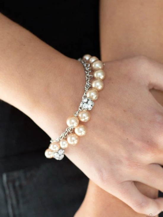 paparazzi Jewelry - NWT Paparazzi Bracelets 3/$7 Or 5/$10.
